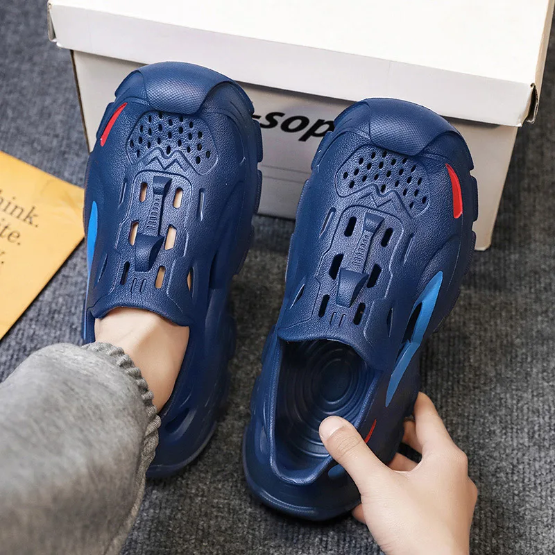 

Летние новые сабо с отверстиями для мужчин и женщин, модные садовые туфли на толстой подошве, легкие уличные сандалии, нескользящие пляжные туфли