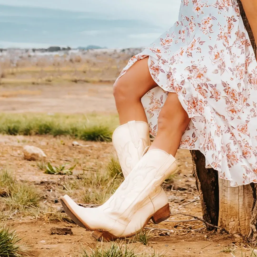 

White Patchwork Gray Leather Short Boots For Women Pointed Toe Slip On Metal Key Lock Decorate Botas Male Western Ethnic Style