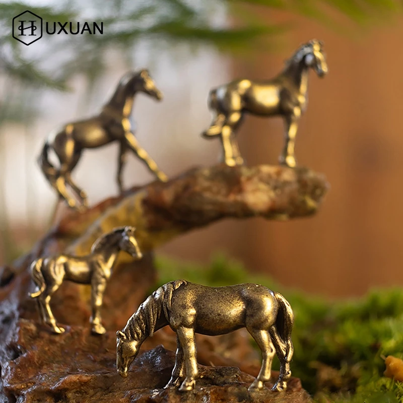 Mini Desktop Decoration Crafts Antique Brass Solid Long Tail Horse Figurines Miniatures Feng Shui Ornaments Copper Zodiac Animal