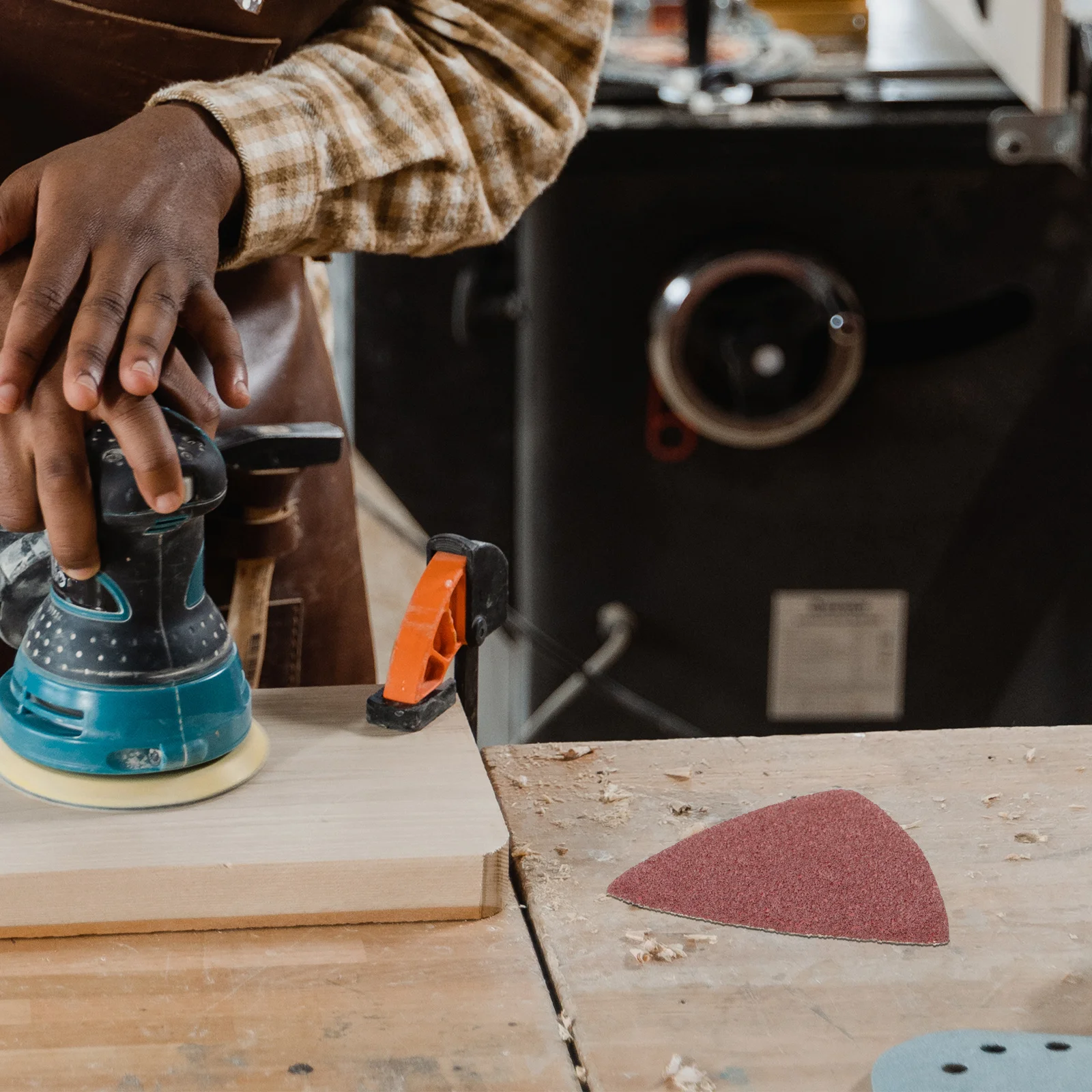 

20 шт. наждачная бумага для электрической шлифовальной машины, треугольные шлифовальные подушечки, зернистость 60, прочные флокирующие листы для полировки дерева, металла, пластика