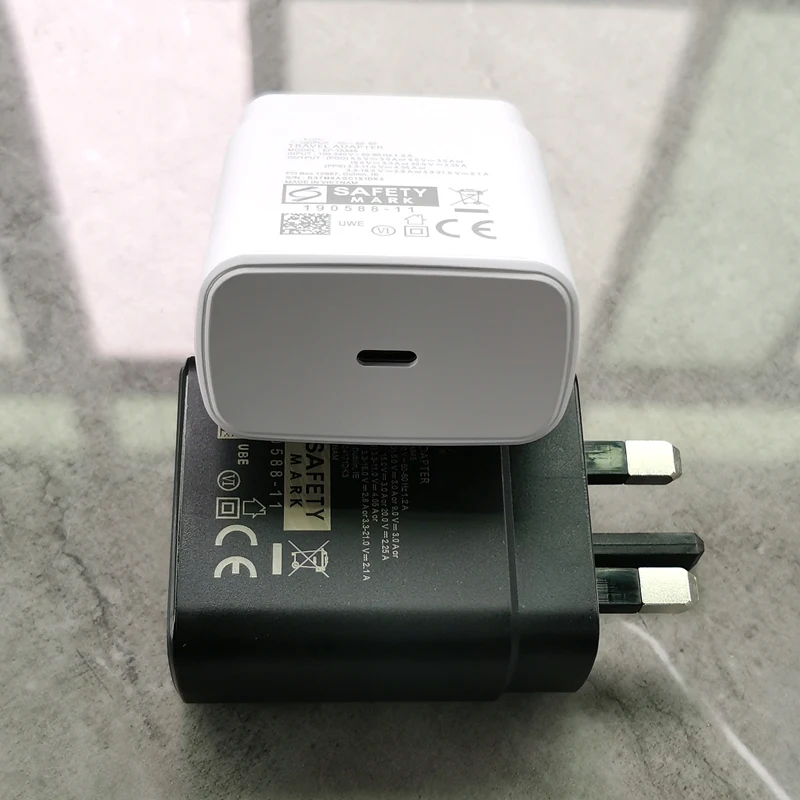 S24 PD Charger 45W UK Super Fast Charge Adapter For Galaxy Z Flip Fold 5 4 3 2 S20 S21 S22 S23 S24 Note 20 Ultra 10 Plus FE A73