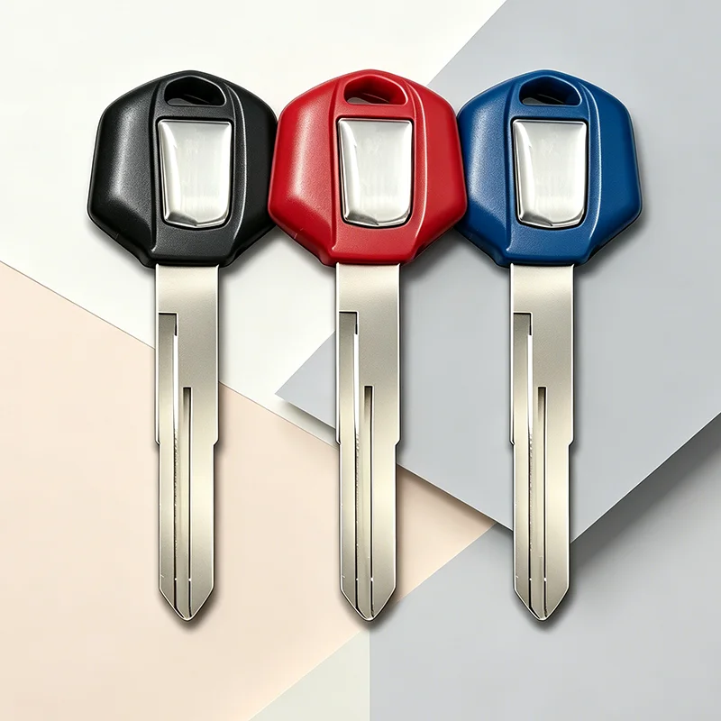 Uncut motorcycle key blank compatible with Suzuki, with transponder chip slot  BK B-KING GSR400 GSR600 GSR750 GSR1000 GSX1300