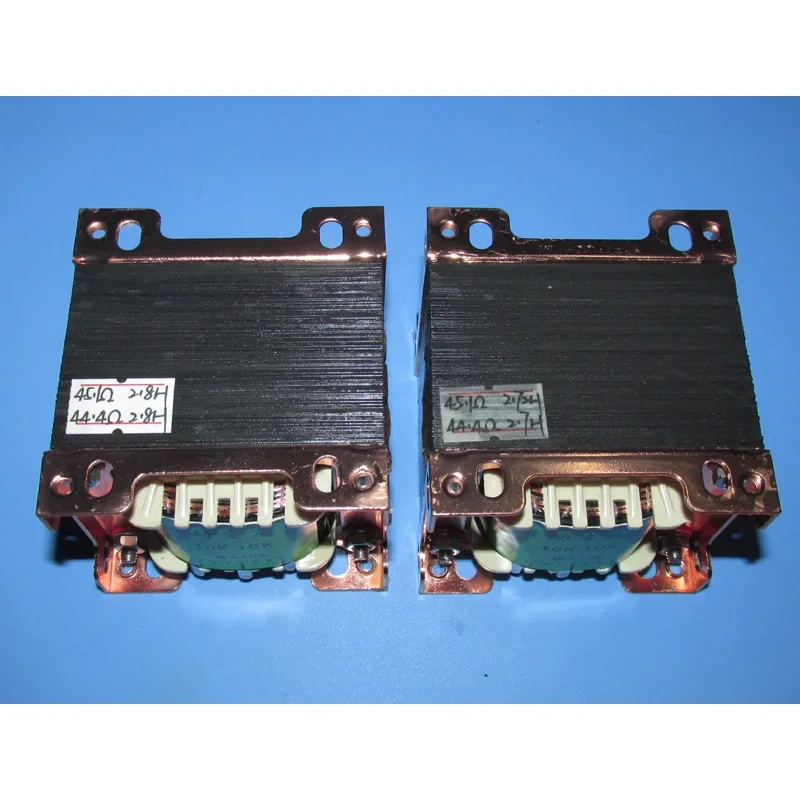 

Fully balanced, multi-purpose 10K: 10K signal transformer, 150mA working current, frequency response: 5HZ-250KHZ -0.5DB