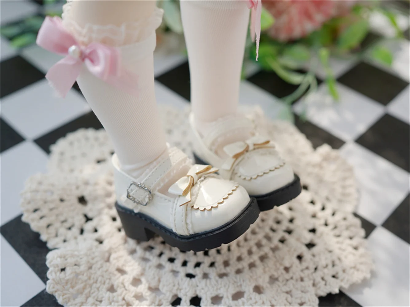 BJD  shoes suitable for 1/4 Bear sister,1/6 square head thick sole bow single buckle small leather shoes