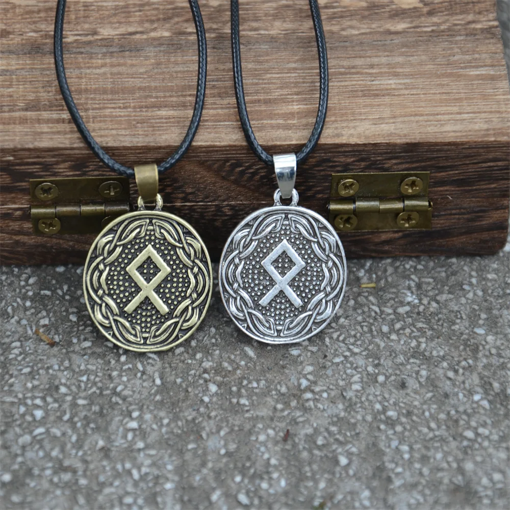 Runic Runes Othila Amulet Viking Raven On Back Mens Womens Necklaces