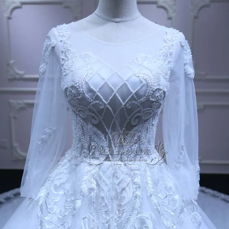 2024 new round-neck long-sleeved gorgeous lace trailing bridal wedding dress