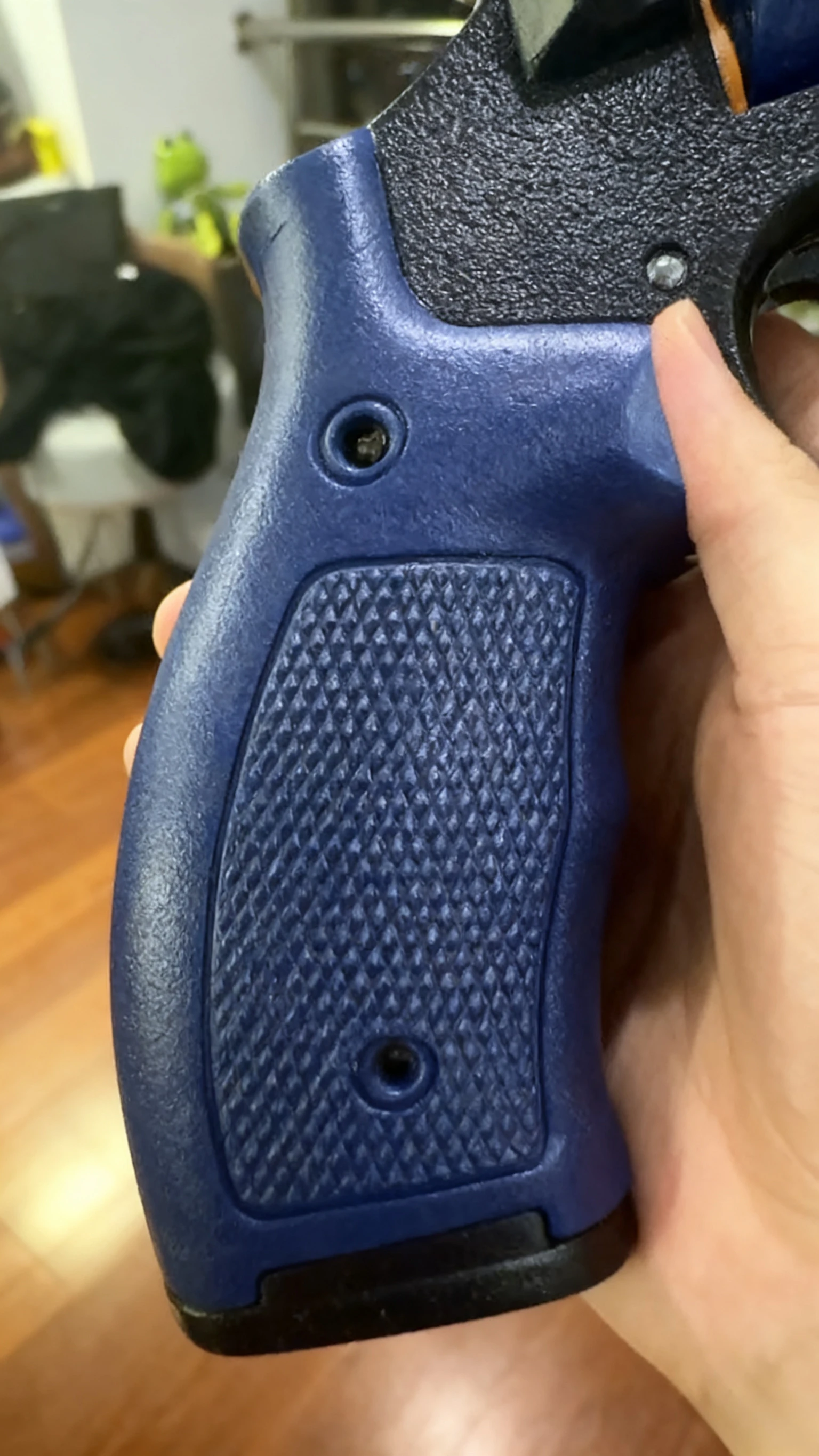 La mejor pistola de juguete revólver para adultos, pistola Blaster, juegos de disparos, balas blandas, regalo de cumpleaños