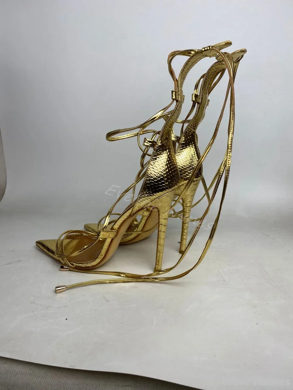 Gold Snake Print Cross Strap High Heels Women Pointed Toe Thin Belt Hollow Stiletto Heel Sandals 2025 Summer Sexy Design Sandals