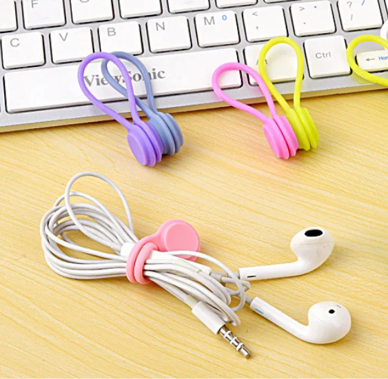 3pcs Magnetic charging cable organizer for data cables, silicone cable holder for desktop headphones, cable bundle tie strip
