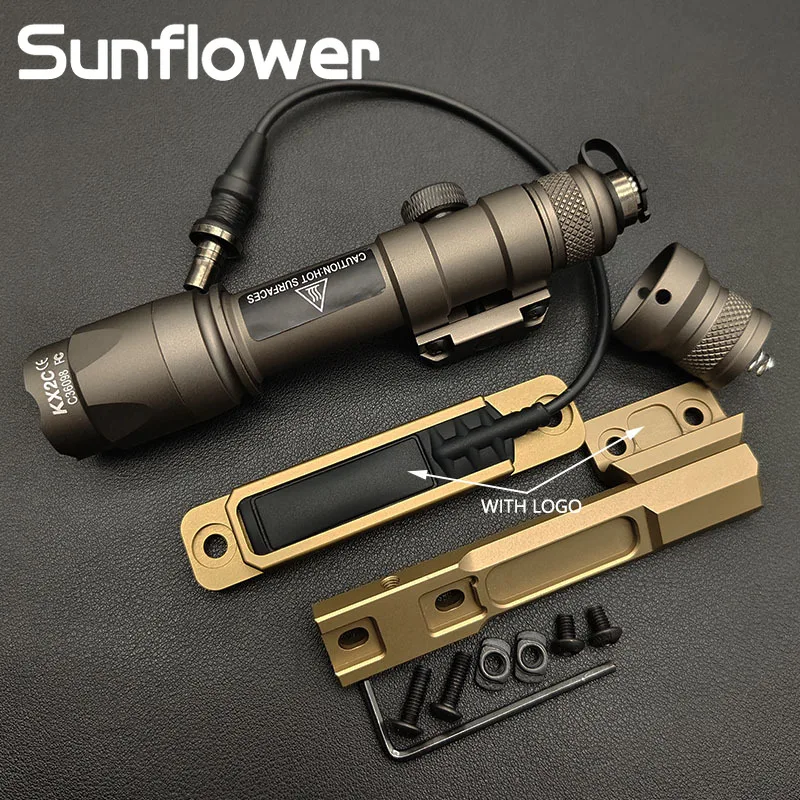 SF M300B M600B M300C M600C Tactical Flashlight  Airsoft Hunting Weapon Scout Light with Momentary Pressure Switch and Base