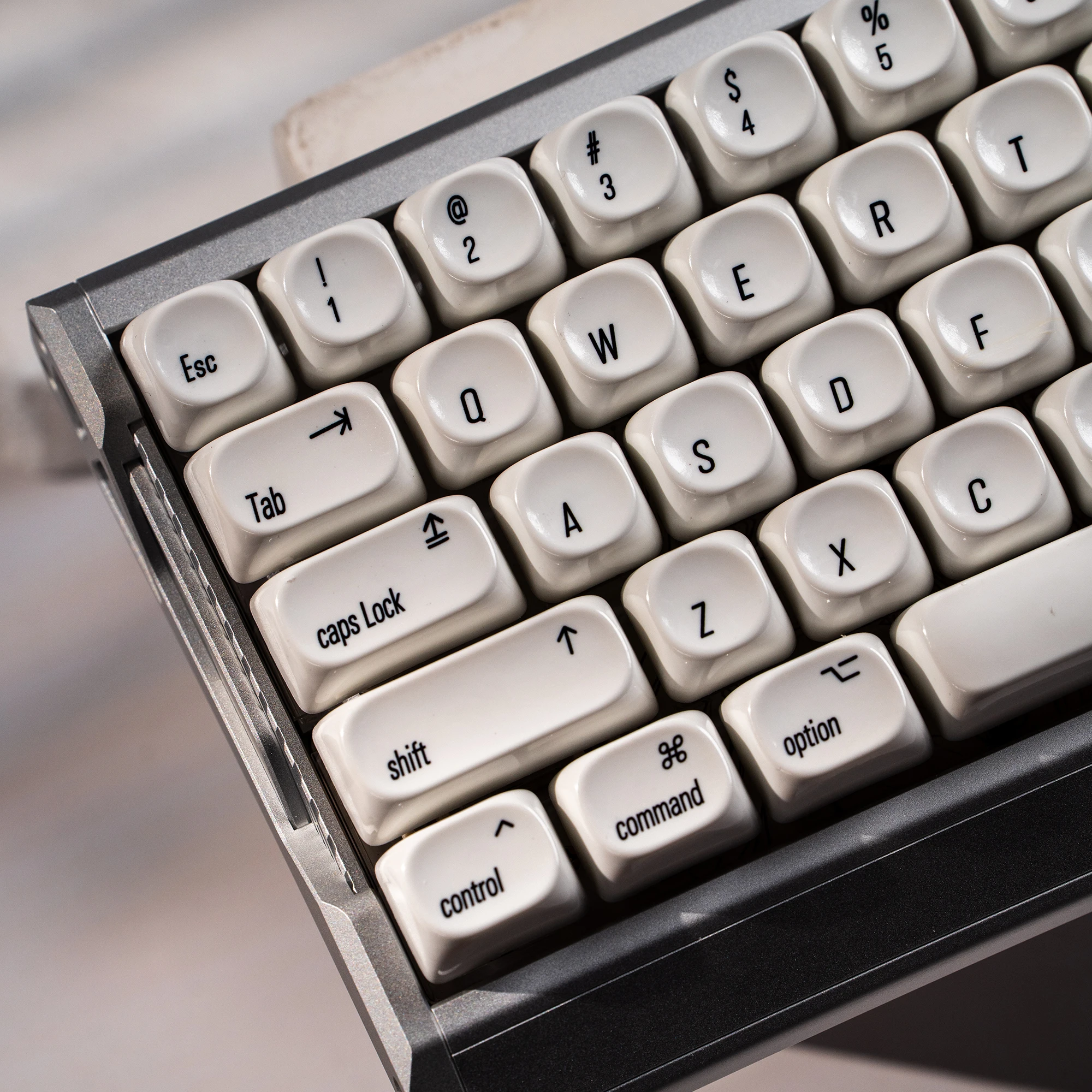 

130 Keys 2.0 White MOA Profile Dye Sub PBT Keycaps Customs Key caps for 61/87/104 Cherry MX Switch Gaming Mechanical Keyboard