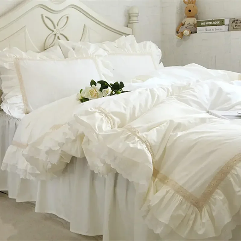 Luxury Bedding Set Beige Cream Lace Ruffle Duvet Cover Wedding Decorative Textile Bed Sheet Coverlets Elegant Quilt Cover Linen