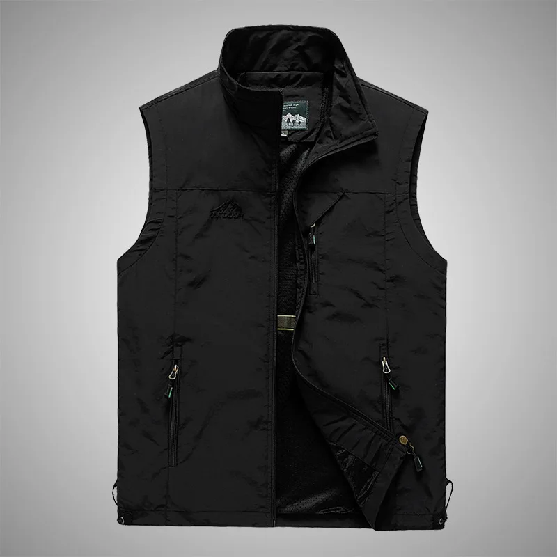

2019 New Spring Autumn Mens Vest: Outdoor Casual Sleeveless Coat for Middleaged and Young MenIdeal for Photography