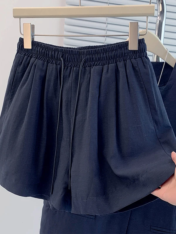 カジュアルでおしゃれなレディース綿混ノースリーブベストと伸縮性のあるショートパンツのセット、ラウンドネックのツーピーススーツ、サマーコレクション