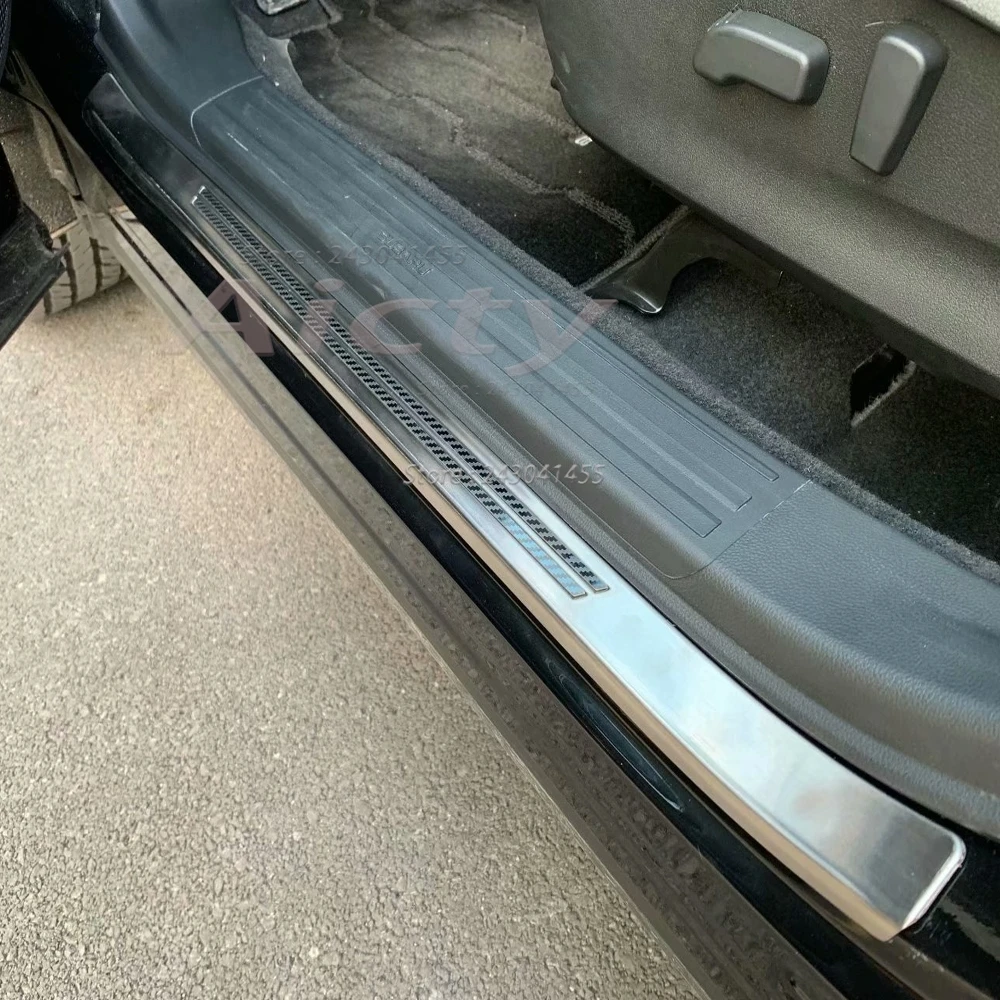 

For Subaru Forester SK 2018 2019 2020 Exterior Outside Door Scuff Plate Cover Trim Door Pedals Scuff Sill Protector Car Styling