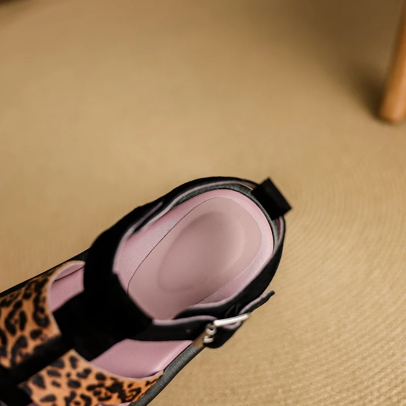 Women's new summer genuine leather thick sole leopard print breathable open toe loose buckle strap low heel Roman sandals