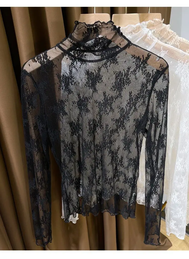 Camicetta bianca in pizzo a collo alto per donna Nuova camicia con base in rete con bordo pieghettato elegante moda autunno e inverno