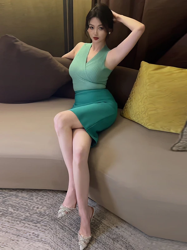 

Pure Desire Sexy V-Ne Knitted Top And Skirt Set Women's Summer een Faionable Breathable Breathabili Bodycon Dr