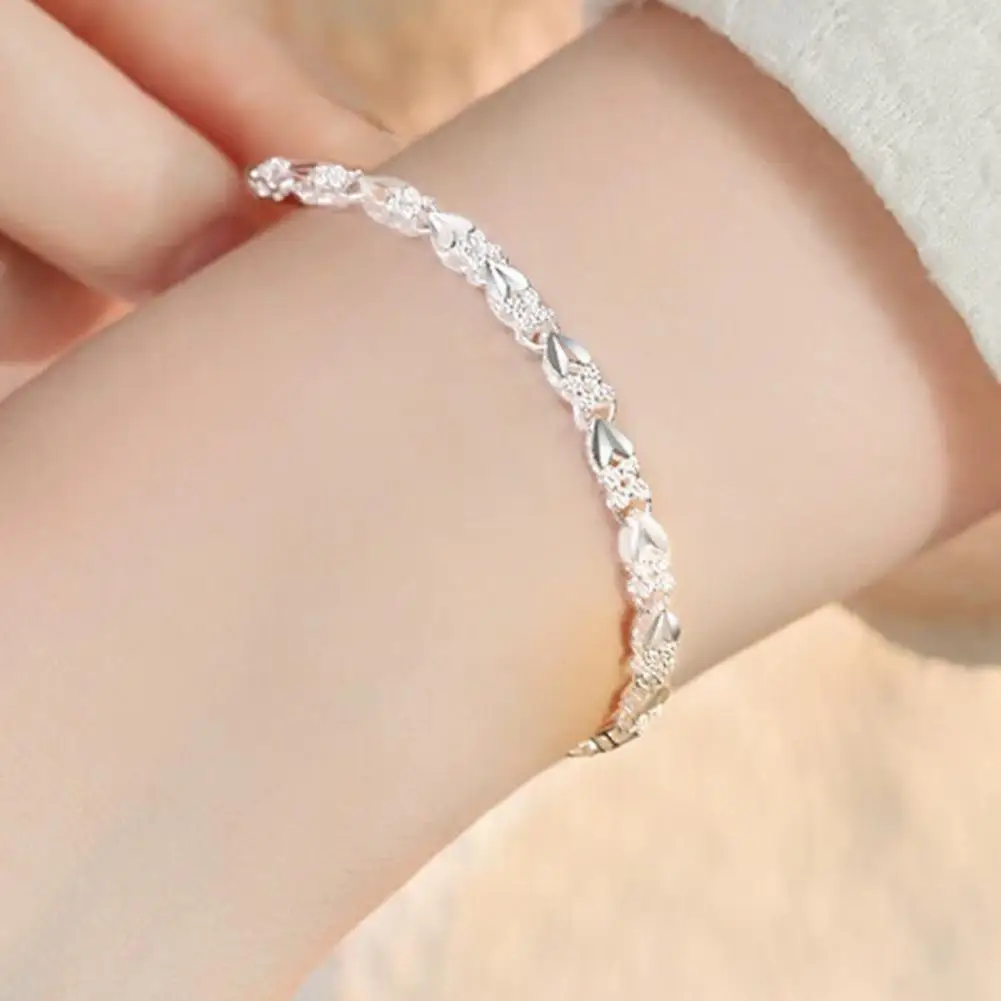 

Women Bracelet Lucky Clover Heart Shape Wrist Jewelry Adjustable Length Bracelet Anniversary Birthday Christmas Bangle