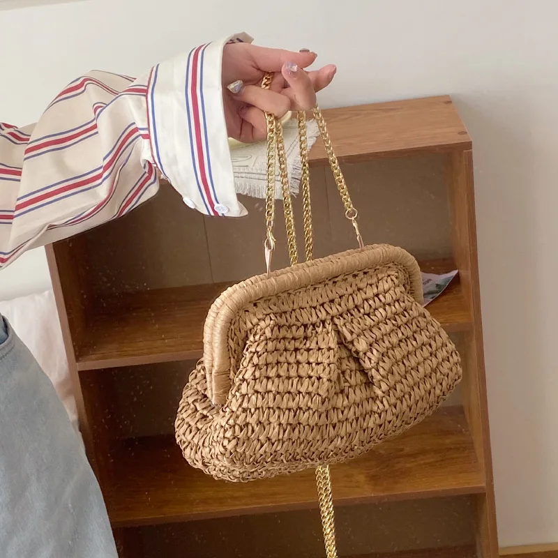 Fashionable Woven Crossbody Bags for Women Trend 2024 Summer Casual Straw Beach Bag Vintage Cute Small Shell Shoulder Bag Ladies