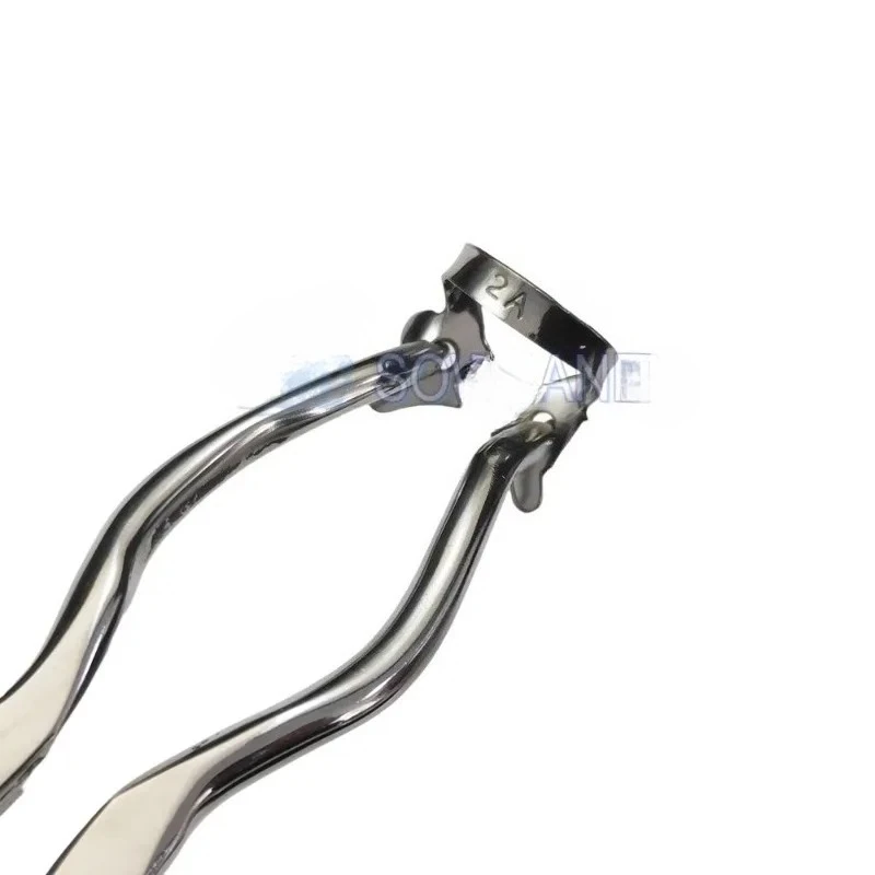 Manual Tooth Restoration Dentals Instruments Stainless Steel Rubber Dam Clamp Plier Curved Tips Surgical Surgery Tool