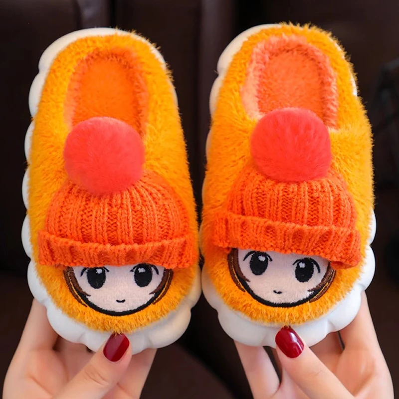 Children\'s cotton shoes in winter with plush indoor anti slip and furry warm home shoes cartoon cotton shoes for boys and girls