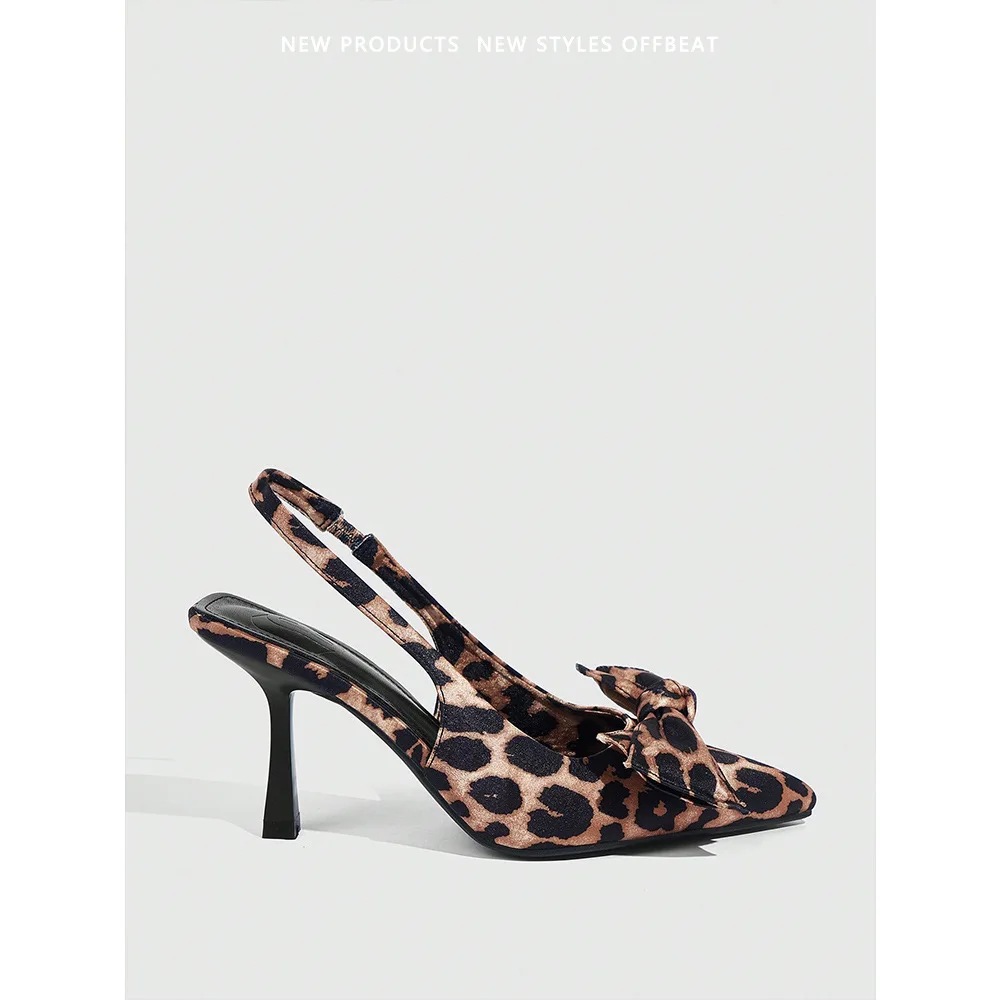 

2025 Trend Trend Women's High Heels Leopard Bow Decoration Back Heel Strap Sandals Luxury Designer Elegant Women's Slippers