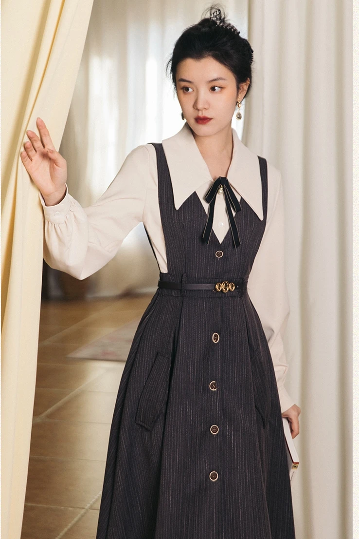 

Retro British College Style Fashionable Anti-Aging Two-Piece Set Autumn Long Sleeve Shirt And Skirt Set for Young Women