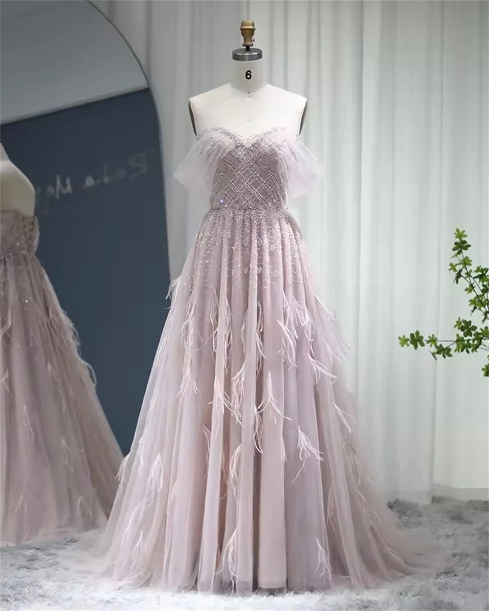 

Customized Classic Pink Organza Evening Dress Formal Sweetheart Off the Shoulder Party Dress Soft A-Line Sweep Train Party Dress