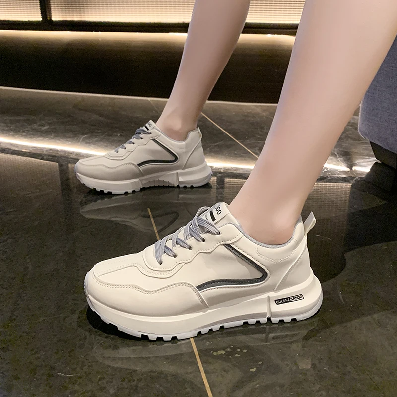 Women Fashion Vulcanize Shoes Female Platform Casual Sneakers Women Flat Mesh Breathable Running Shoes Retro Chunky Sports Shoes