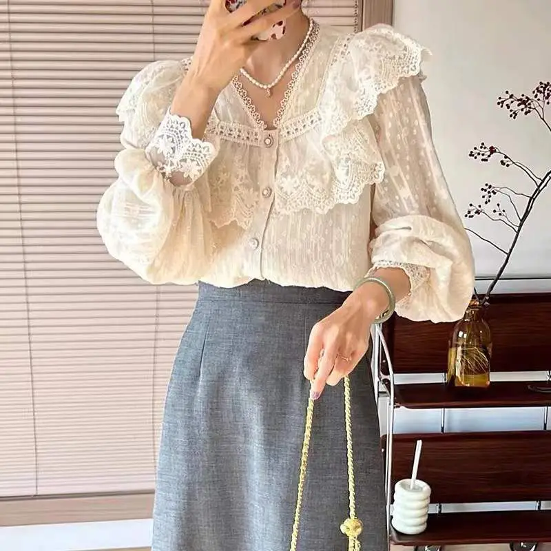 Vintage Women Shirts Lace Lolita Elegant Long Sleeve French Flounce Blouse Office Lady New Fashion Chic Female Tops Sweet Autumn