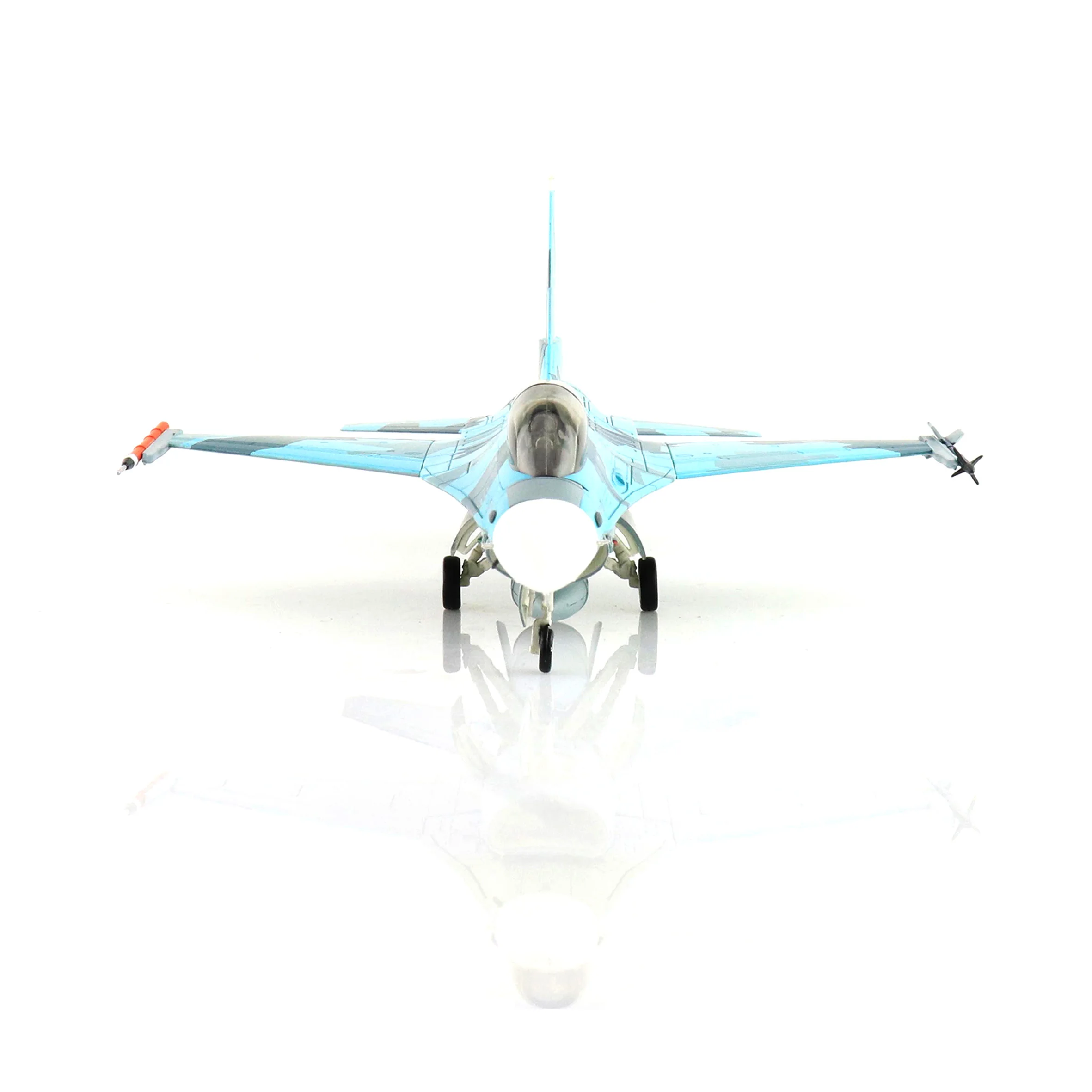 1: 72 HA38017 F16 F-16B Fighter Model 