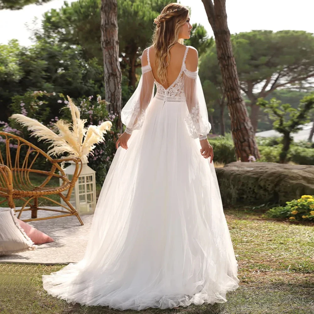 تخصيص تول قبالة الكتف فساتين الزفاف العميق الخامس الرقبة ألف خط يزين الدانتيل زي العرائس مع قطار الاجتياح بعقب