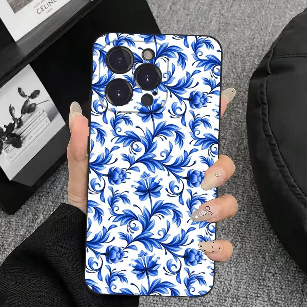 حافظة هاتف من البورسلين الأزرق والأبيض لهاتف آيفون 17,16,15,14,13,12,11,Plus,Pro Max,XS,X,XR,SE,Mini,8,7,غطاء أسود من السيليكون الناعم