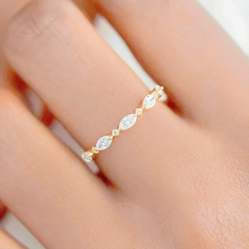Simple Stylish Female Finger-ring with Marquise Round Cubic Zirconia Exquisite Women Rings Fashion Versatile Jewelry