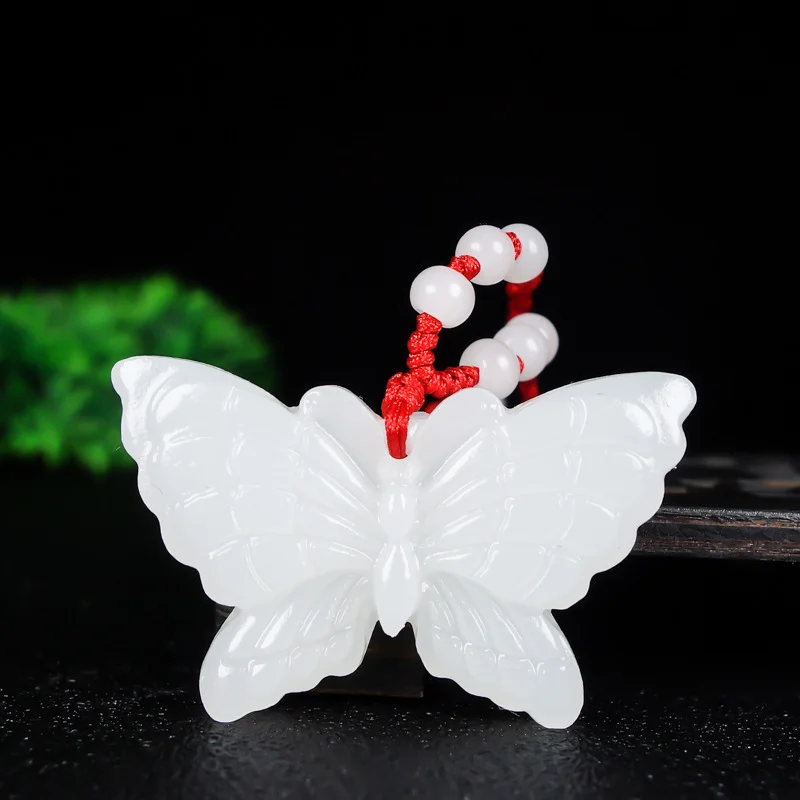 Colgante de mariposa de Jade Blanco chino Natural, joyería exquisita tallada a mano, collar de mariposa de flor de la suerte para hombres y mujeres