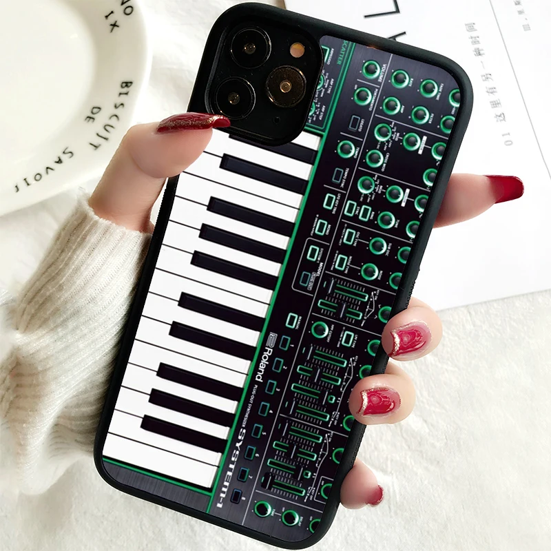 5S SE 2020 Phone Cover Case for iPhone 6S 7 8 PLUS X XS XR 11 12 13 MINI 14 PRO MAX Rubber Vintage Synth Synthesizer Moog Print