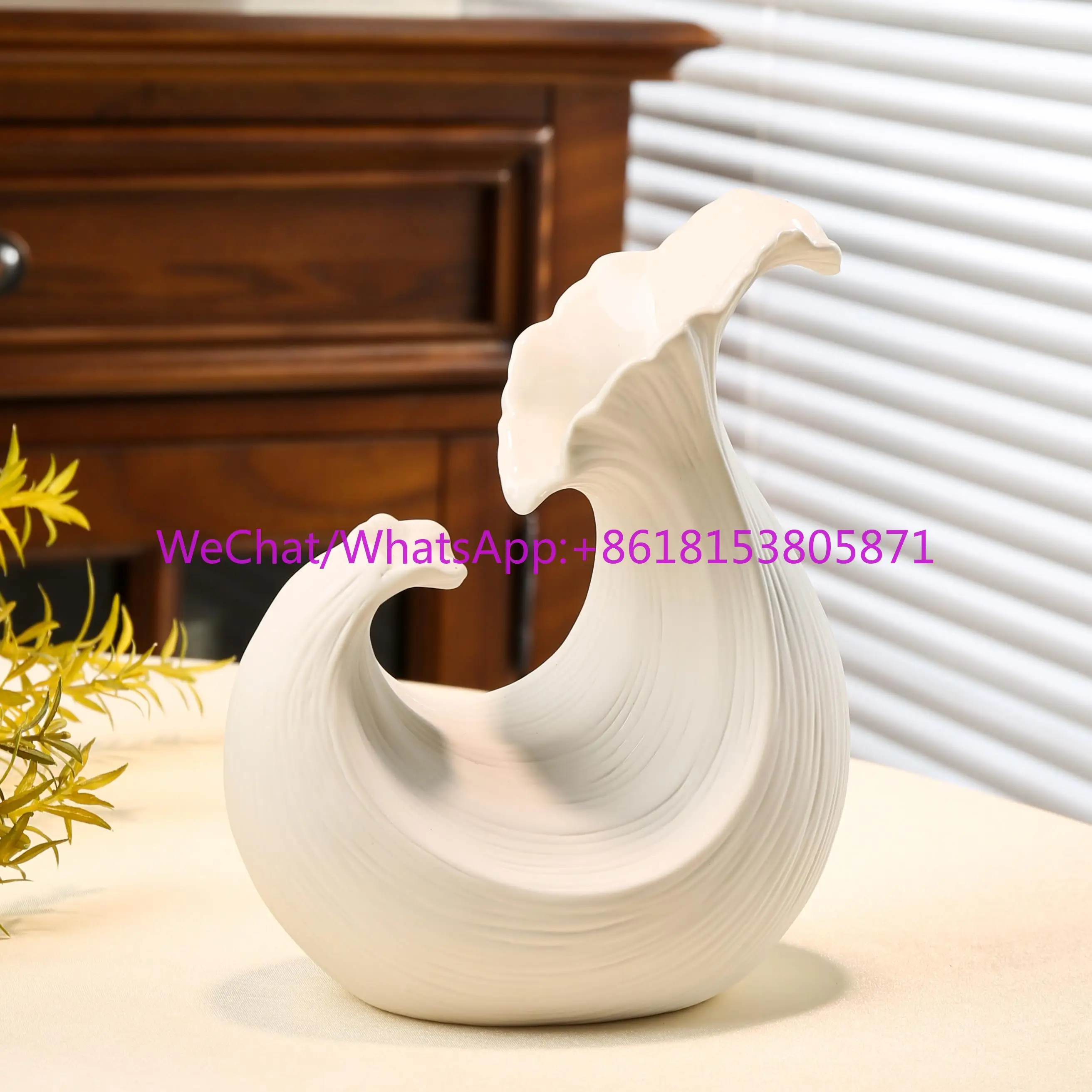 Simple and creative white ceramic dried flower vase home living room desktop flower arrangement