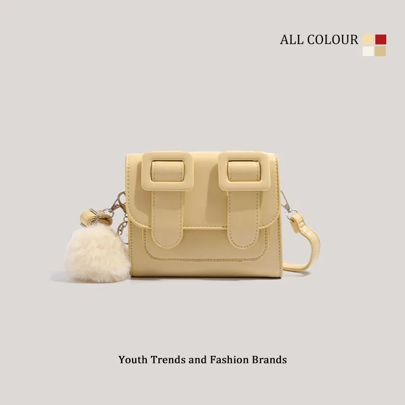 Sweet Age Reduction Bag 2026 New Versatile Cute Small Square Bag Student Shoulder Messenger Bag Compact, Practical and Versatile