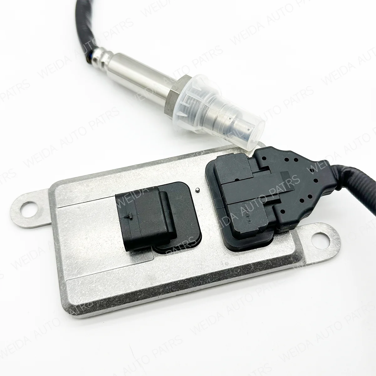 5801754014 5WK96775A 5WK9 6775A 24V Nitrogen Oxygen Sensor 24V For IVECO Trucks Buses Diesel Exhaust Gas Detection Nox Sensor