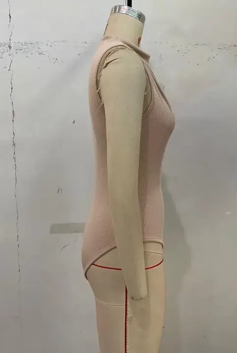 

Sexy Bodysuits Summer New Women's Casual Minimalist Style Jumpsuit Female Fashion Sleeveless High Neck Slimming Short Jumpsuits