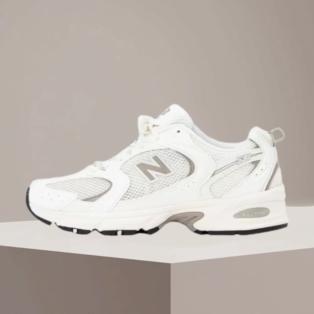 Кроссовки New Balance NB530 унисекс для города и бега – белый/серый, комфортная амортизация и прочная подошва U530CSB