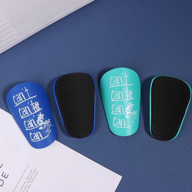 زوج واحد من وسادة كرة القدم الصغيرة المقاومة للاهتراء وممتصة للصدمات وواقي الساق خفيف الوزن ومحمول لتدريب كرة القدم #4