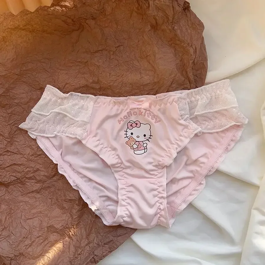 Sanrio sutyen seti Hello Kitty Kawaii tatlı iç çamaşırı külot sutyen seti Push-Up sutyen komik iç çamaşırı seksi saf arzu sutyen kız hediye