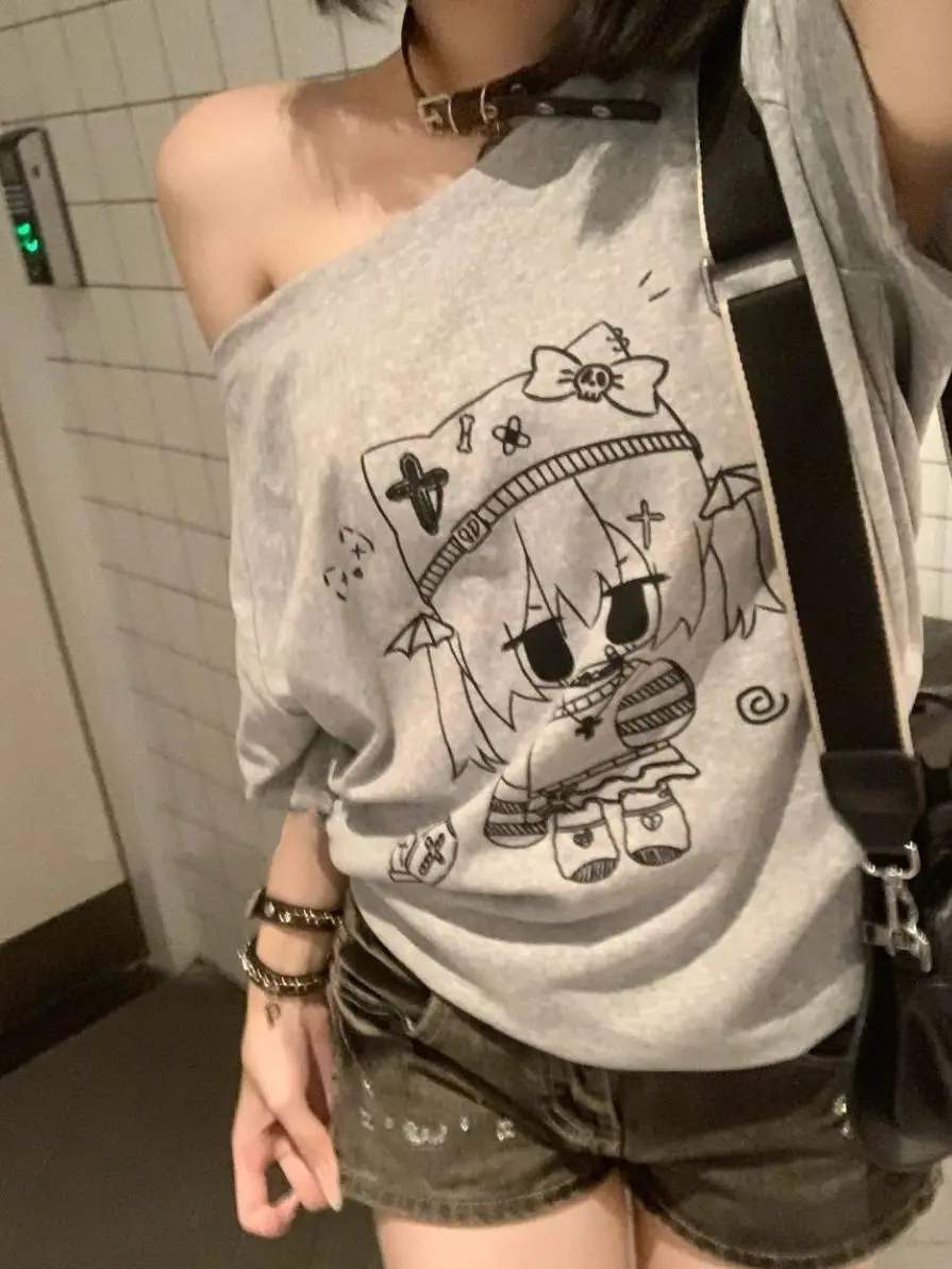 Übergroßes T-Shirt Harajuku Mode Grafik-T-Shirt Kurzarm Off-Shoulder Crop Top Damen Anime-Print Baumwolle Lässige Streetwear – Detail 2