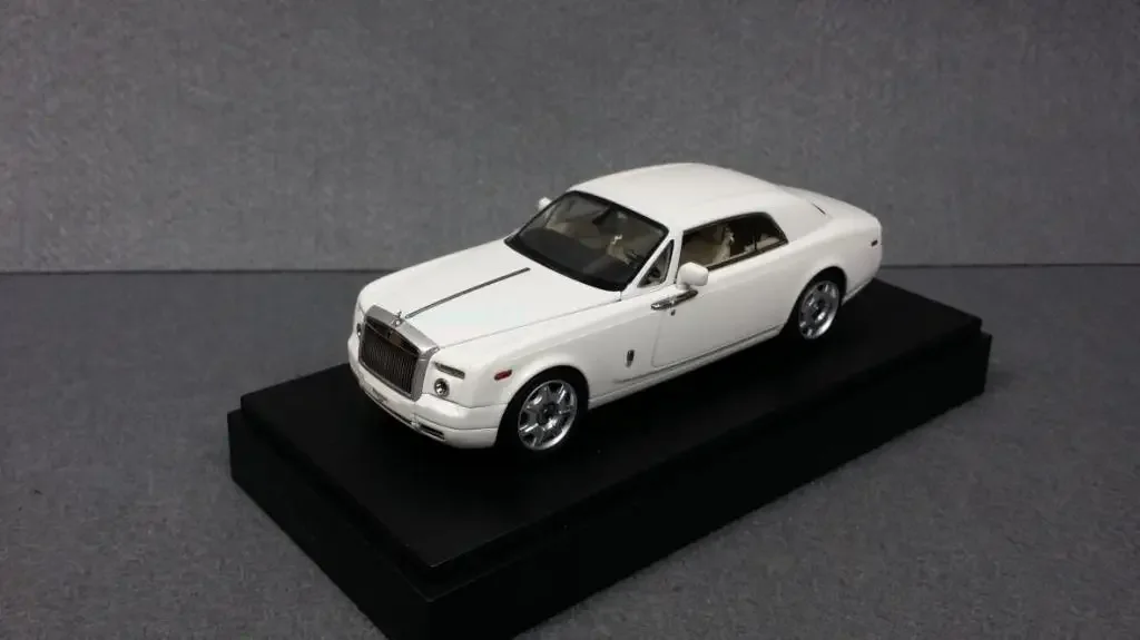 

1:43 Phantom двухдверный жесткий спортивный автомобиль из сплава, имитация микроавтомобиля, коллекция моделей, украшение, игрушка в подарок