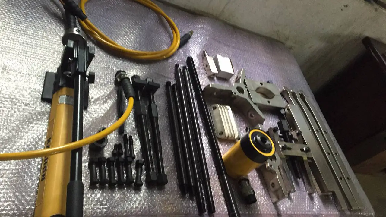 8 20 30 50 Ton BHP-Series Master Hydraulic Puller Sets