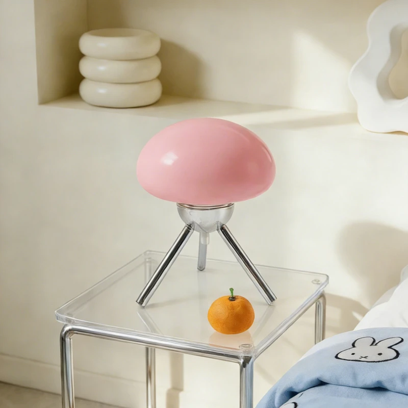 Bauhaus Mid-Century Ins Table Lamp Italian Designer Version Nordic Minimalist Glass Light Personalized Decorative Night Lamp for