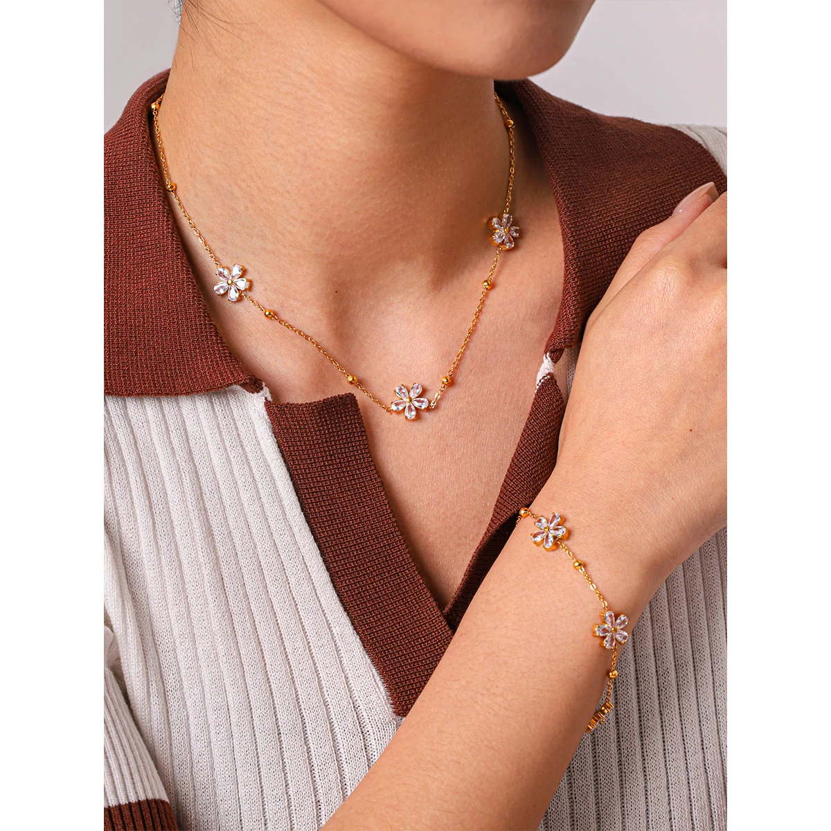 

18K Gold Plated 316L Stainless Steel Clover Bracelet Necklace Set Cubic Zirconia Box Chain Minimalist Jewelry Gift For Women