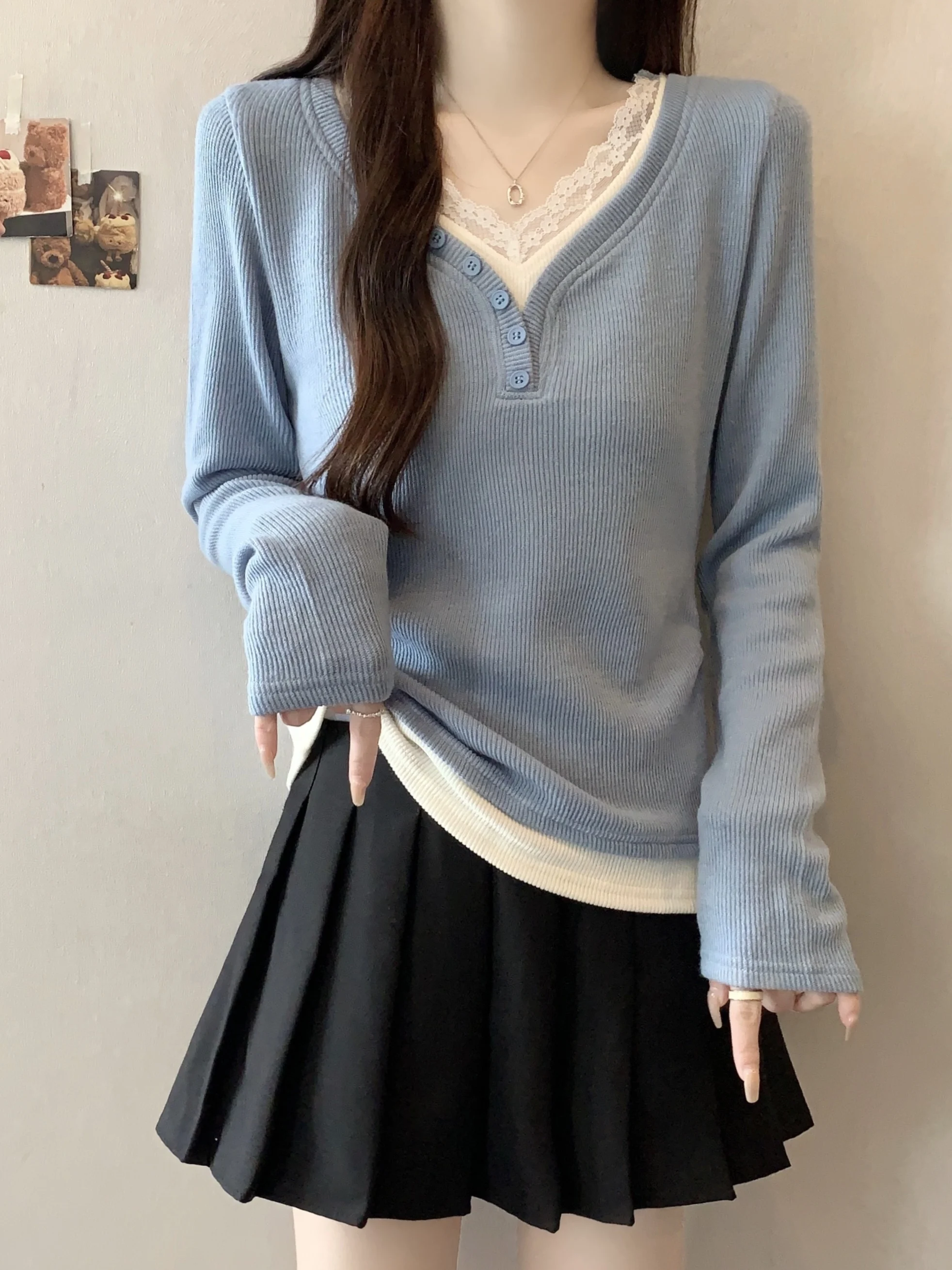 

Женский вязаный топ больших размеров с кружевными вставками и V-образным вырезом, с длинными рукавами, осенне-зимний, имитация двухслойности, базовая модель, внутренняя одежда